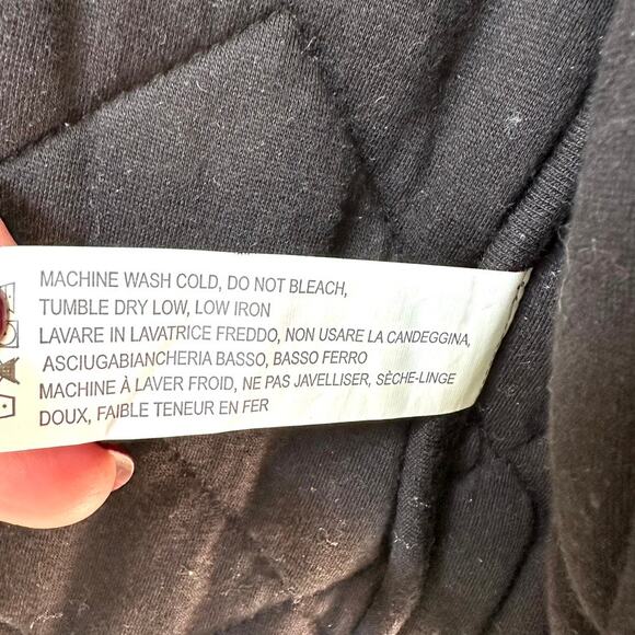 Thread & Supply Quilted Zip-Up Vest in Marled Grey, Size L, Excellent Condition - Picture 8 of 9